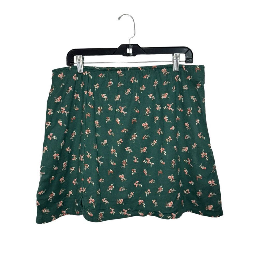 American Eagle Women’s XL Floral Mini‎ Skirt Green Lined Stretch Cottage Preppy